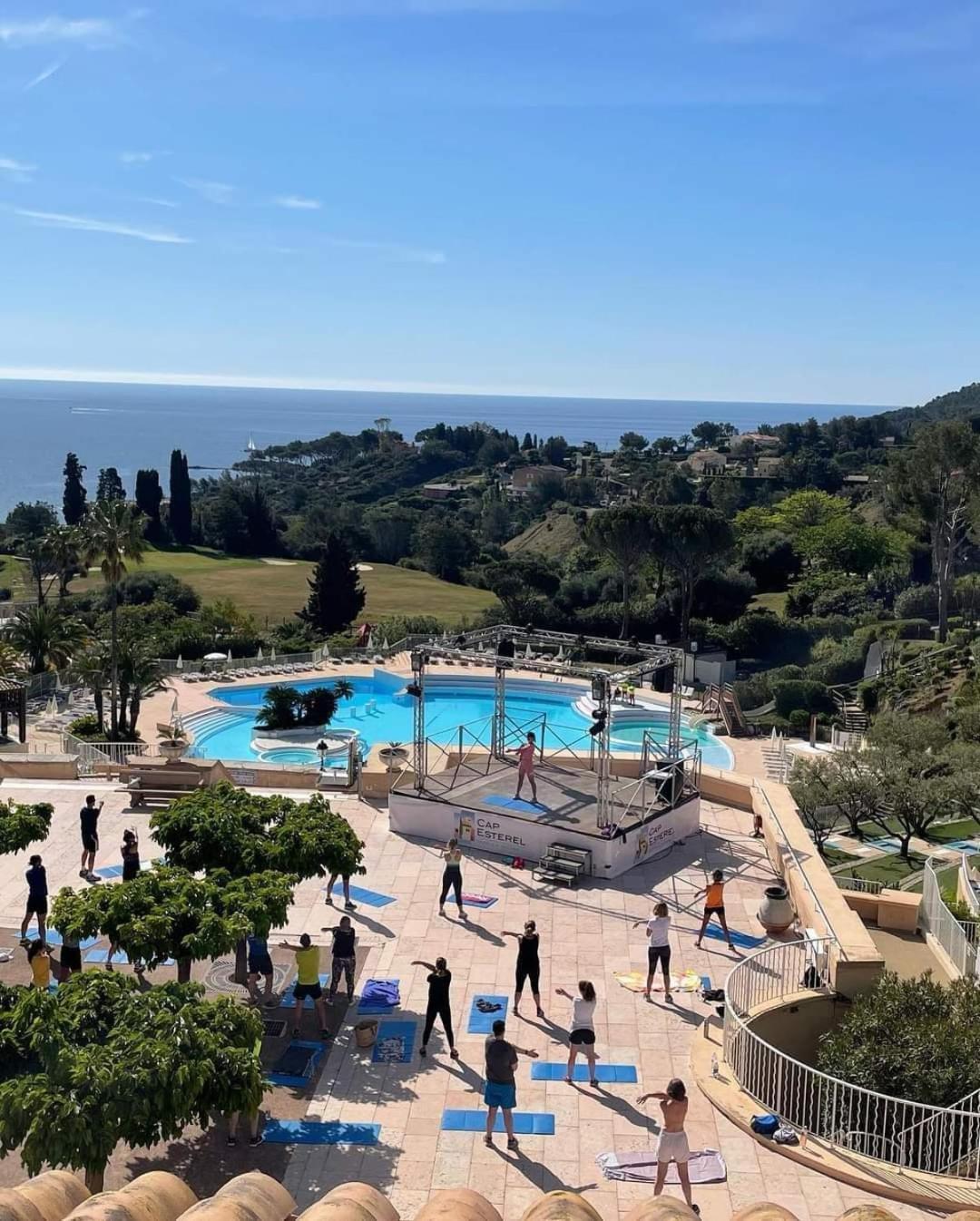 Vacances En Paradis Saint-Raphaël Kültér fotó